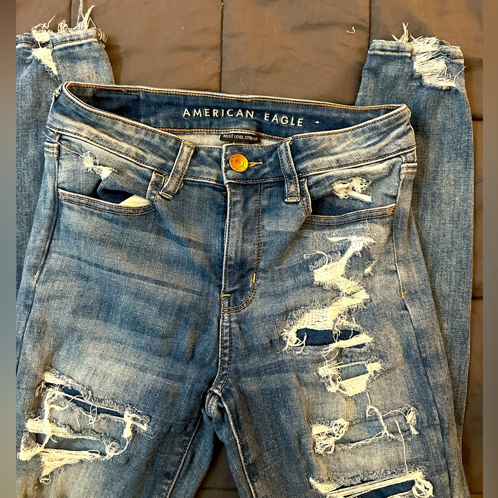 **American Eagle NEXT LEVEL STRETCH Skinny Jeans- SUPER FLATTERING**